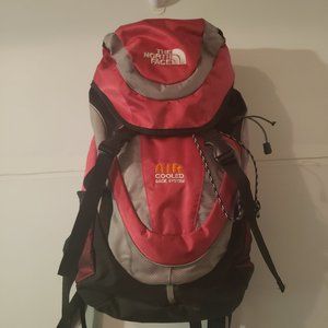 the North Face Backpack Large pink grey black hiking camping shoulder straps cli